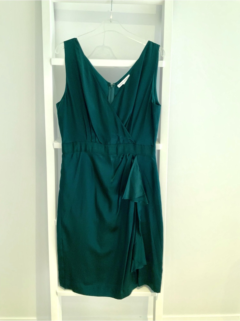 Banana Republic green Sleeveless V-Neck Wrap Midi Dress